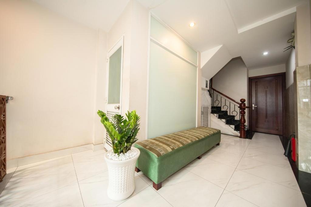 Saigon Cozy Hotel "241 Pham Ngu Lao Street" Ho Chi Minh-staden Exteriör bild